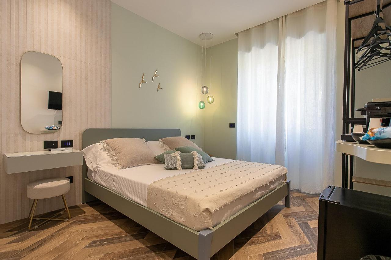 Brezza Marina Bed and breakfast *